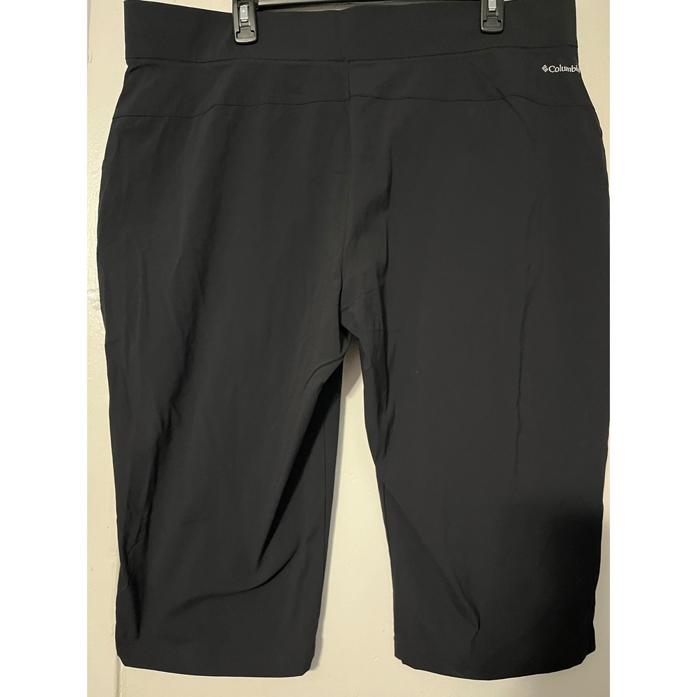 Columbia Anytime Casual Black Pull On Capri Pants Womens XXL Stretch Hiking - Picture 5 of 9